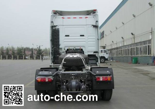 Sinotruk Sitrak седельный тягач для перевозки опасных грузов ZZ4186N361HD1W