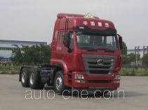 Седельный тягач для перевозки опасных грузов Sinotruk Hohan ZZ4255N3236E1W