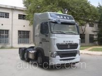 Седельный тягач для перевозки опасных грузов Sinotruk Howo ZZ4257V26FHD1W